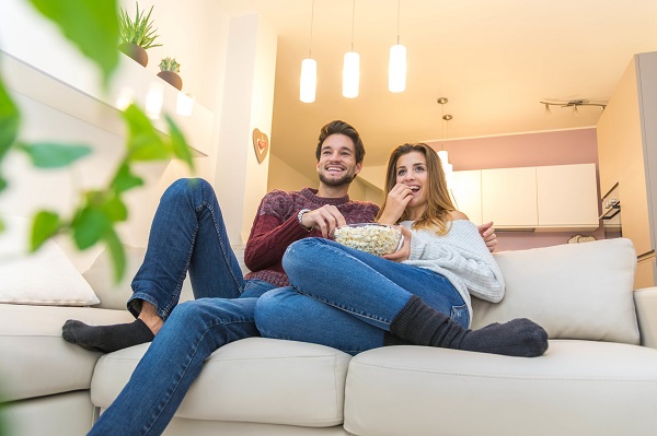 ver una pelcula con la pareja