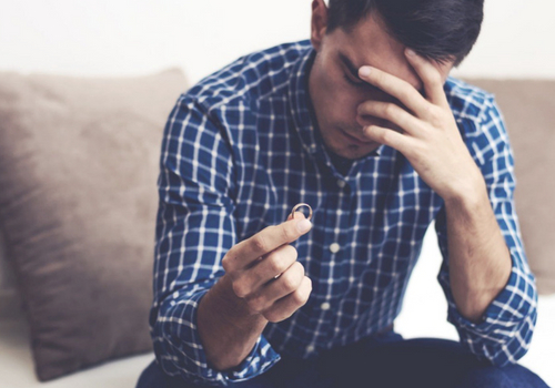 actualmente hay más divorcios que
matrimonios actualmente hay más divorcios que matrimonios
